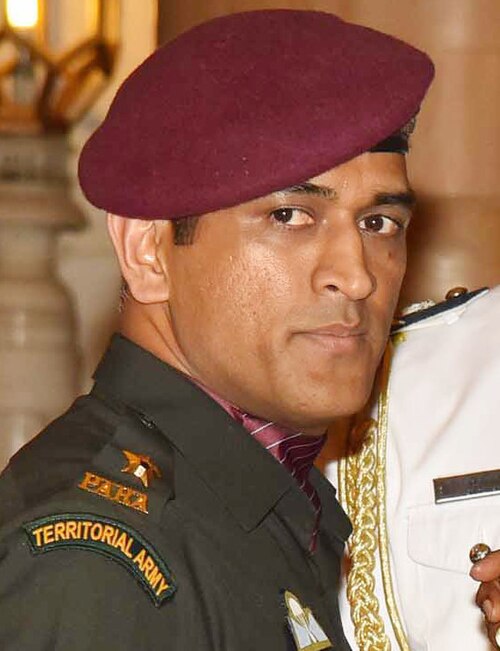 MS Dhoni profile portrait